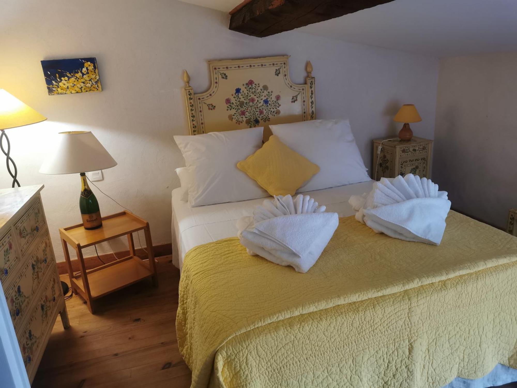 Le Cellier De Beaulieu, Au Pied De La Cite, Maison De Vacances Avec Climatisation Et Jacuzzi Carcassonne Exteriér fotografie